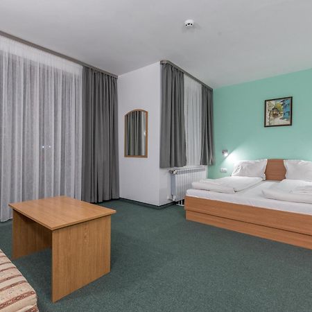 Hotel Iceberg بانسكو المظهر الخارجي الصورة