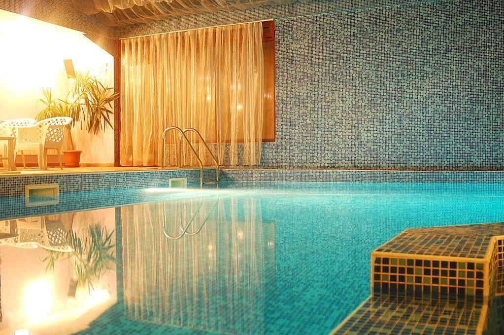 Hotel Iceberg بانسكو المظهر الخارجي الصورة