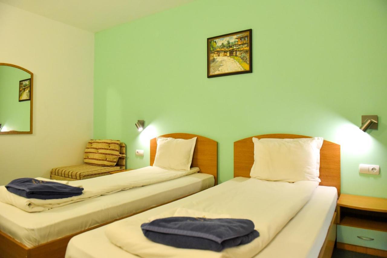 Hotel Iceberg بانسكو المظهر الخارجي الصورة
