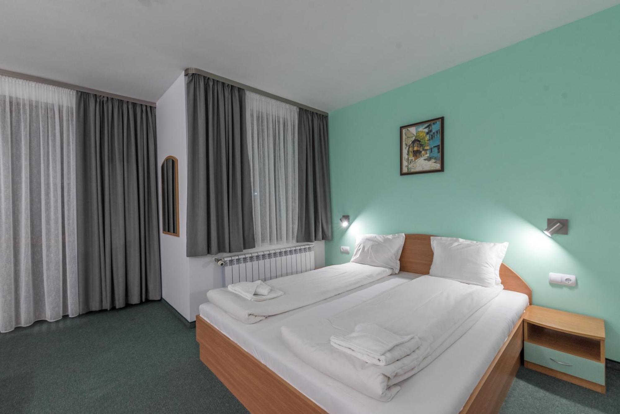 Hotel Iceberg بانسكو المظهر الخارجي الصورة