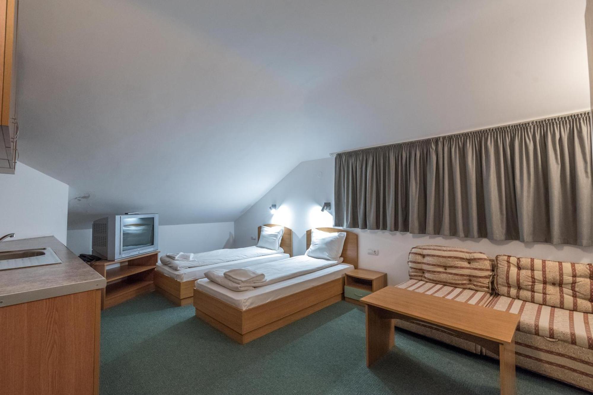 Hotel Iceberg بانسكو المظهر الخارجي الصورة